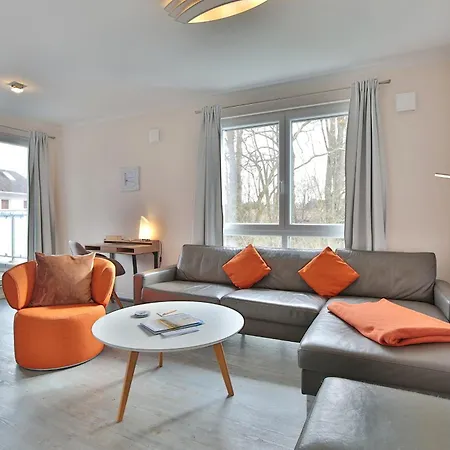 Strandvilla Augustusbad Strandvilla Augustusbad Riverside Scharbeutz